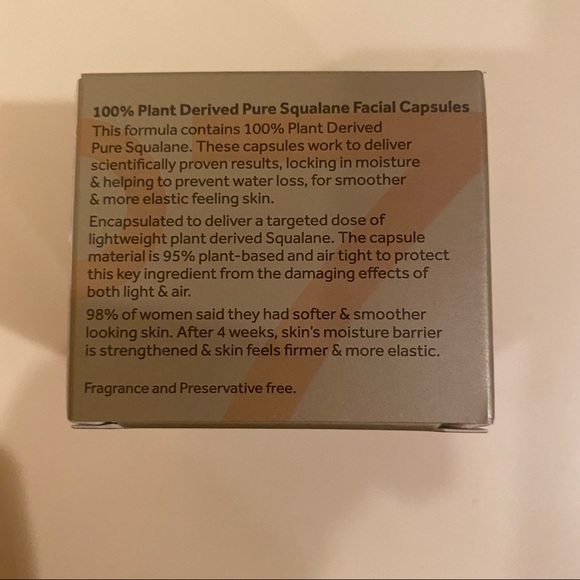 No7 Skincare New No7 Advanced Ingredients Hyaluronic Acid Camellia